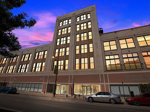 2nd image of 3151 N Lincoln Ave APT 222