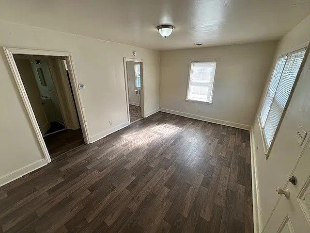 369 Juless St — Photo 9