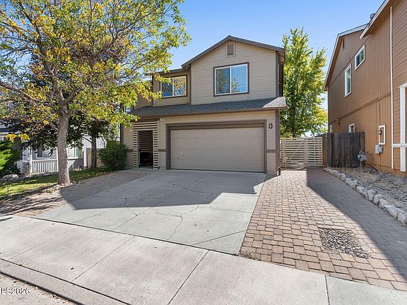 3rd image of 2448 Bentley Dr