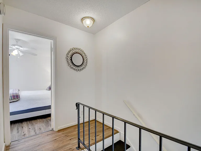 11862 Brier Patch Ct E — Photo 28