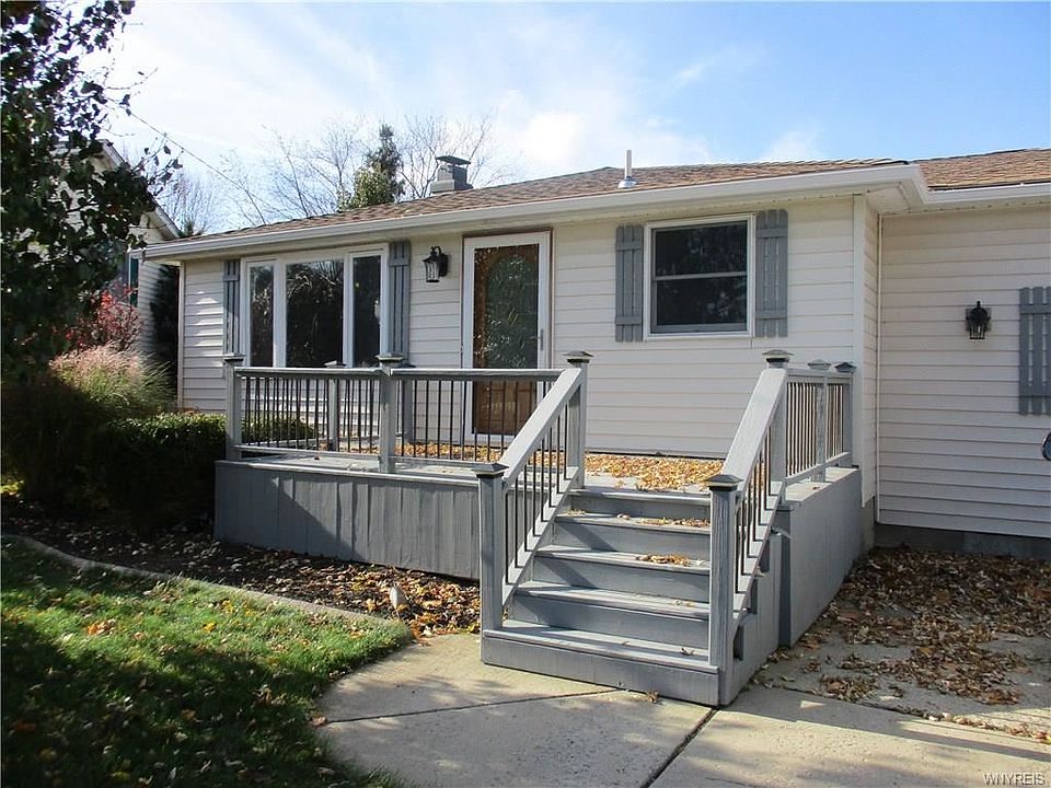 1st image of 3913 Sharondale Dr