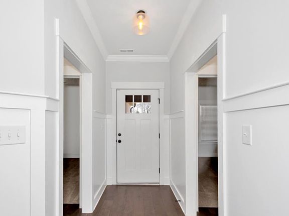 3rd image of 442 Legend Oak Way