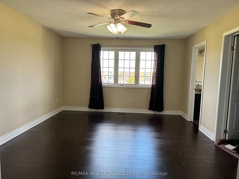 207 Dymott Ave — Photo 6