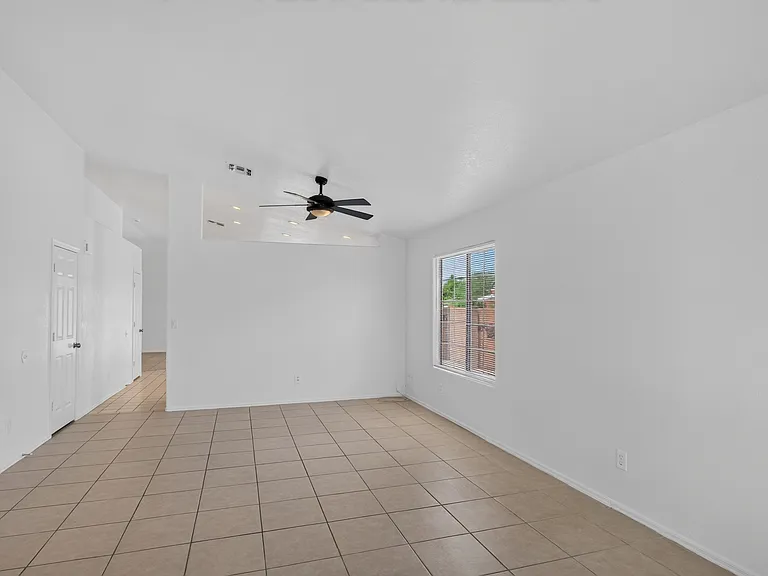 9890 E Shadow Glen Ct — Photo 4