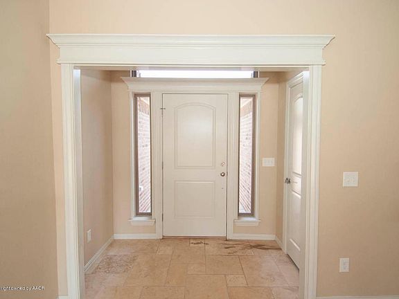 2nd image of 10 Sandra Ln