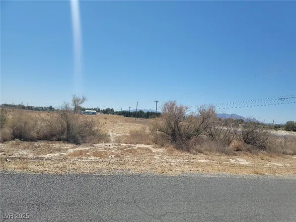 21 E Bonita Ave, Pahrump, NV 89060
