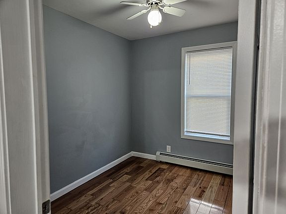 4th image of 83 Hilldale Ave Floor 1