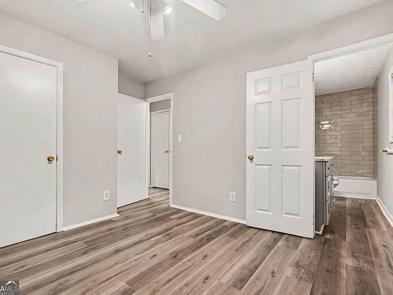 1315 Pineglen Dr — Photo 10