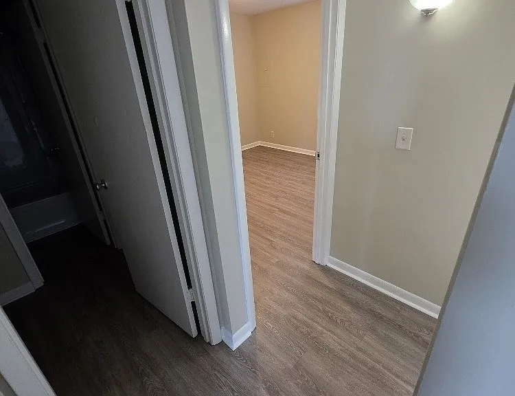 1107 Westchester Dr #C — Photo 6