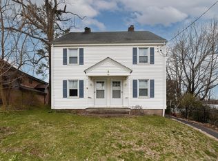 596 Main St, Portland, CT 06480