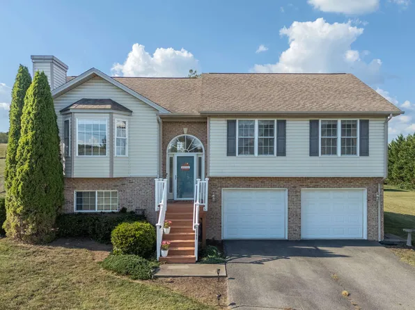 2860 Seven Mile Tree Rd, Christiansburg, VA 24073