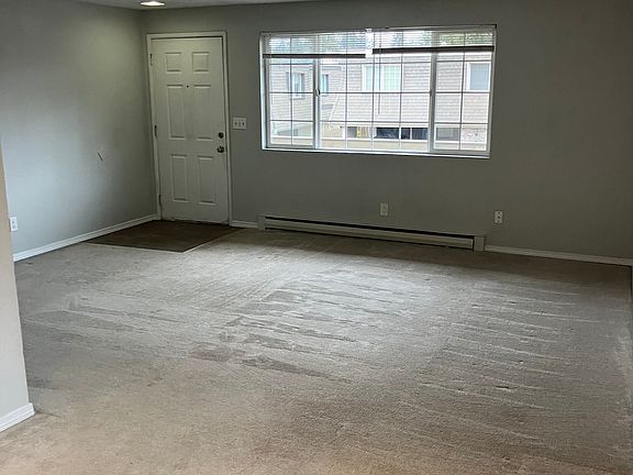 4th image of 14517 NE 6th Pl #4
