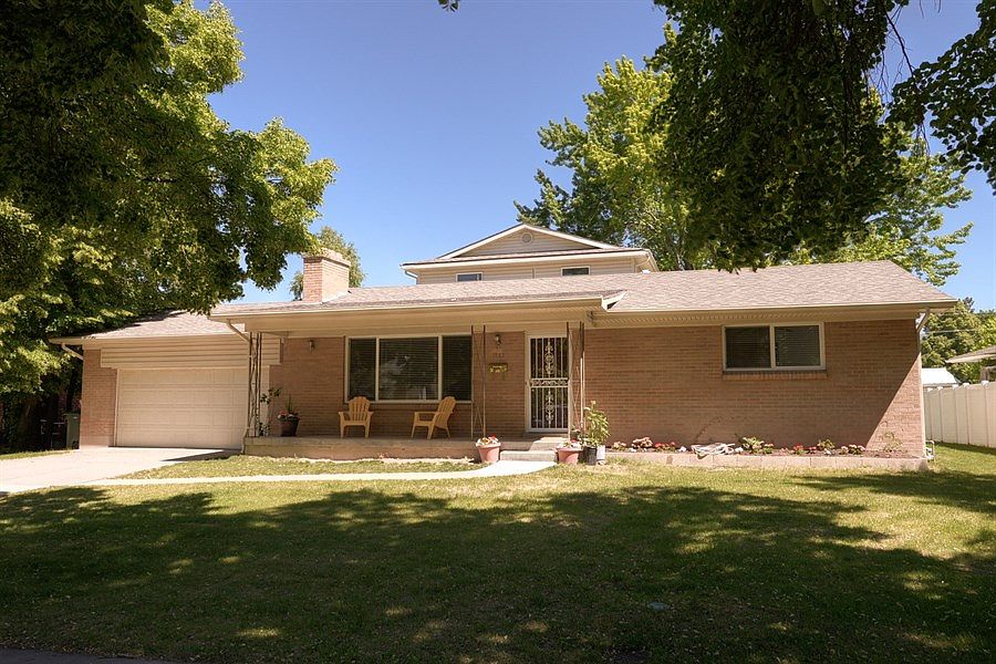 1st image of 1885 E Bosham Ln
