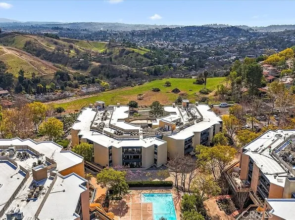 4589 Via Marisol Unit 271, Los Angeles, CA 90042