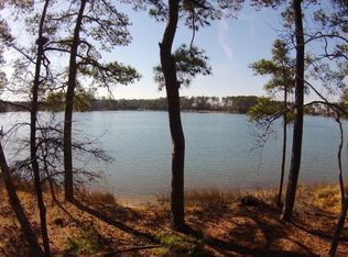 695 Little Oyster Ln, White Stone, VA 22578