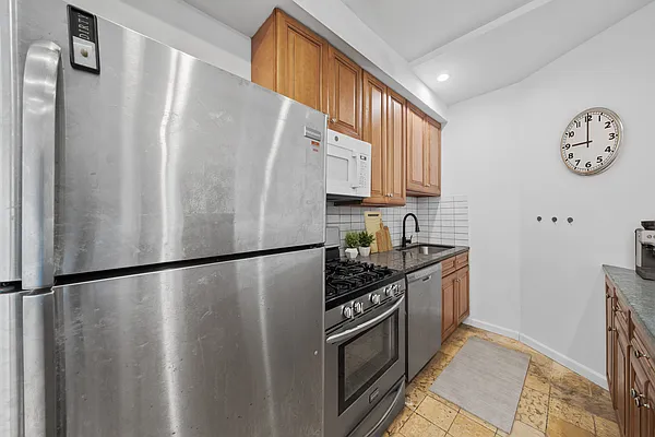 Rented by Vector New York, LLC | media 3