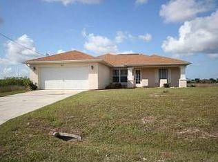 803 Bert Ave N, Lehigh Acres, FL 33971