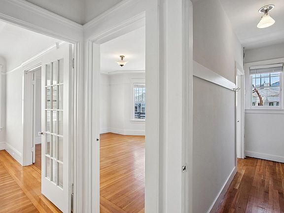 4th image of 1395 10th Ave #7
