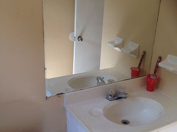 4th image of 7755 Tam Oshanter Boulevard # Fl Ground