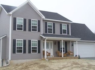 4 Andrew Ct, Troy, NY 12182