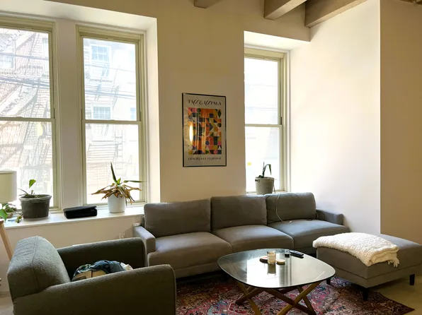 10 Thacher St APT 107, Boston, MA 02113