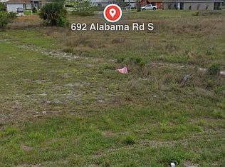 692/694 Alabama Rd S, Lehigh Acres, FL 33974