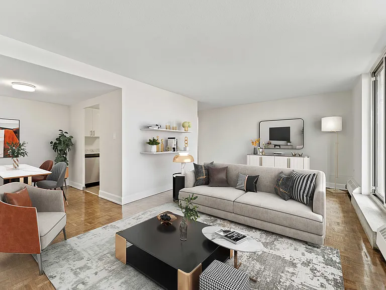 1275 Elgin St — Photo 8