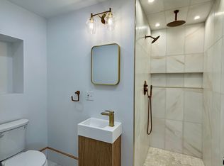 130 Woodlawn Ave FLOOR 2, Saratoga Springs, NY 12866