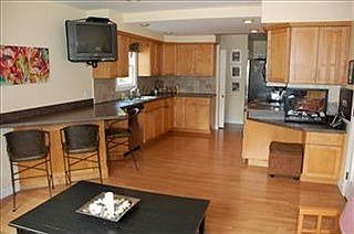 2nd image of 17717 Lakewood Heights Blvd