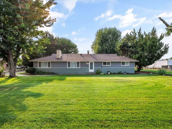 1351 Cemetery Rd, Sunnyside, WA 98944