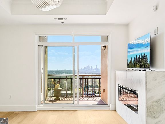 2nd image of 325 E Paces Ferry Rd NE APT 1607