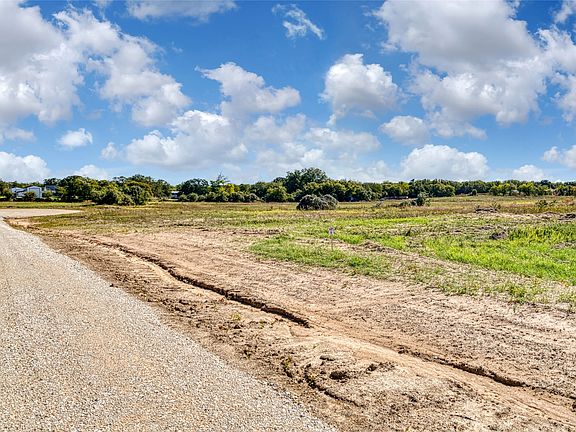 5th image of Coyote Meadow Ln