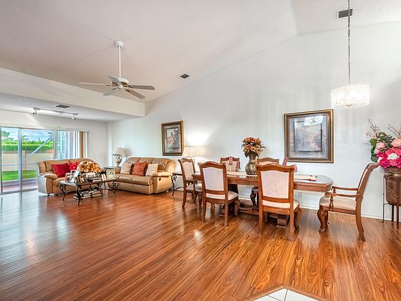 3rd image of 88 Sausalito Circle
