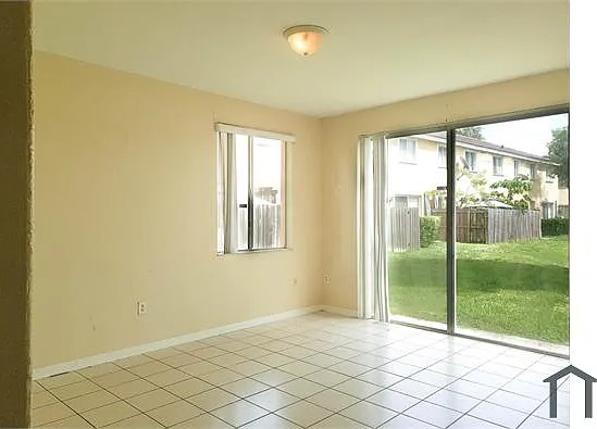 1486 SE 24th Ct — Photo 27