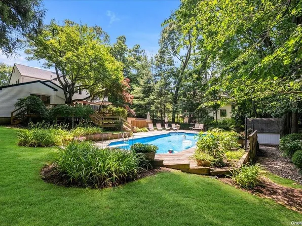 93 Davis Road, Port Washington, NY 11050