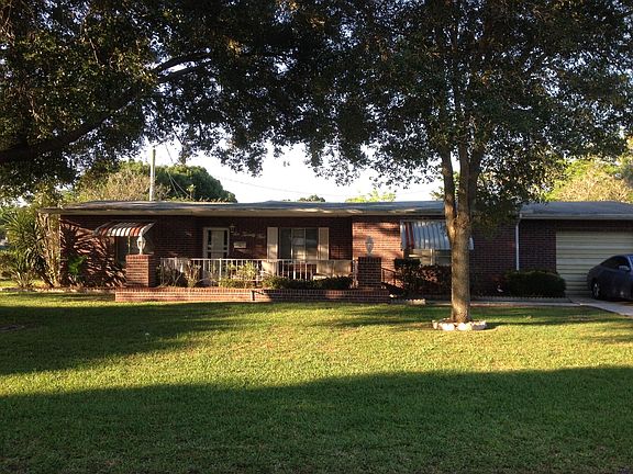 3rd image of 625 Lund Cir #1