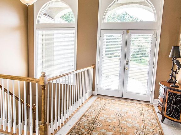 2nd image of 5609 NE Coral Dr