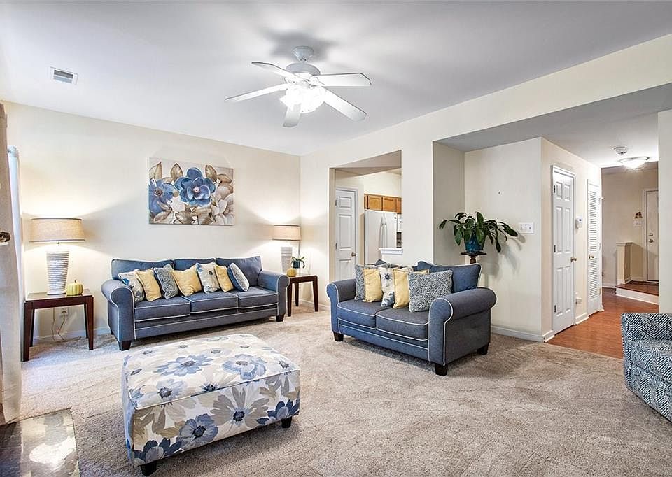 1st image of 10539 Mountain Gate Way