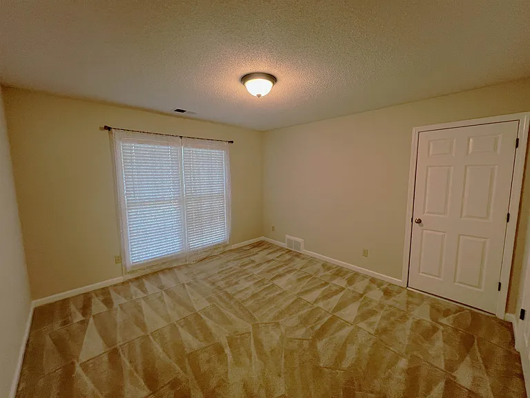 4883 Fox Springs Dr — Photo 19