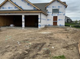 372 Cross Cir, Dundas, MN 55019