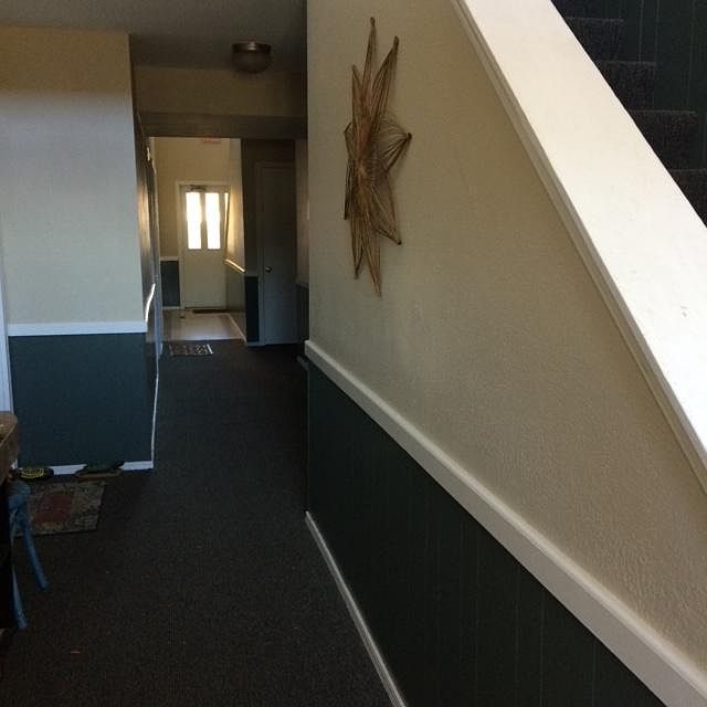 Entry in hallway