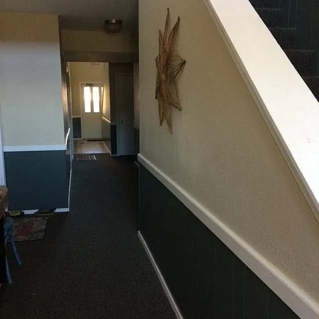 Entry in hallway