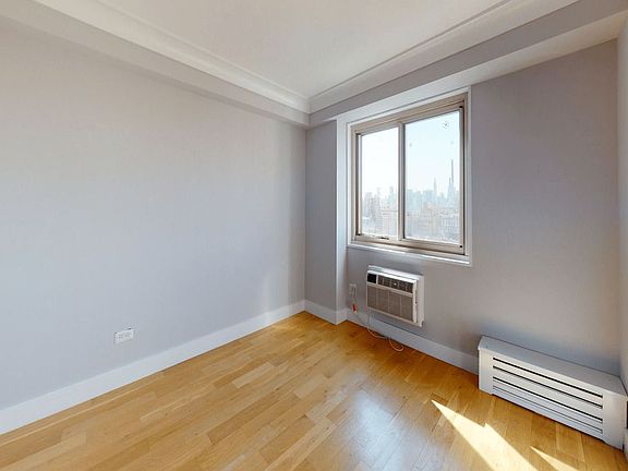 5th image of 70 W 93rd St #7024F