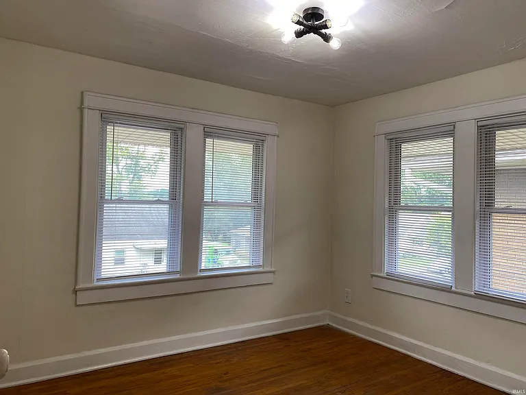 1407 S Washington St #B — Photo 14