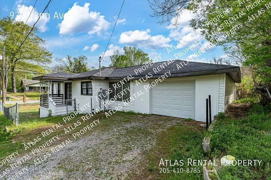 Building Photo - 9337 3rd Ave