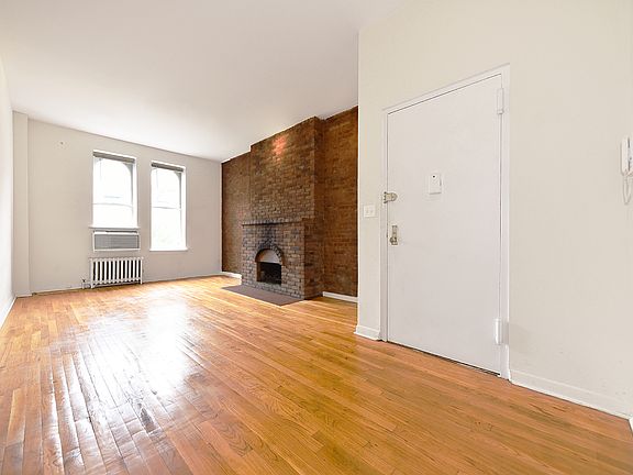 2nd image of 252 W 21st St APT 3W