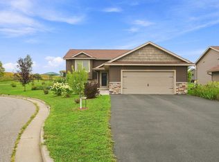 2237 Pioneer Trl, New Richmond, WI 54017
