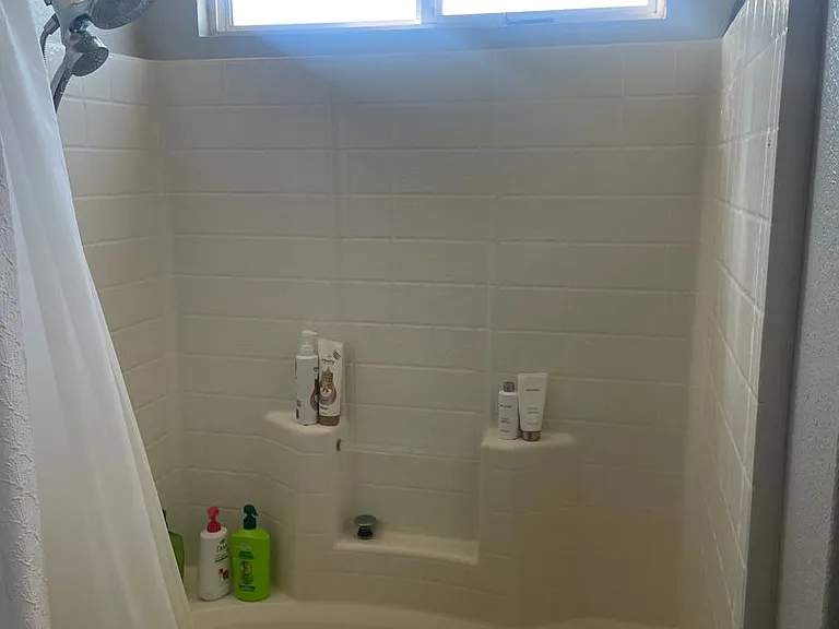 5449 Essex Dr — Photo 15