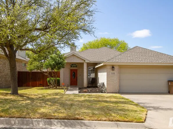 1211 Dorchester Dr, San Angelo, TX 76901
