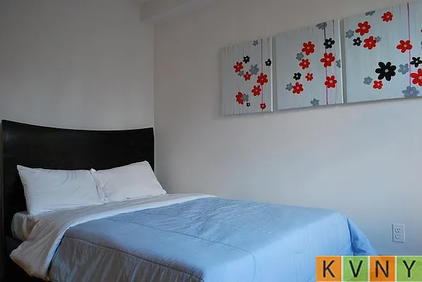 Rented by KVNY Soho | media 59